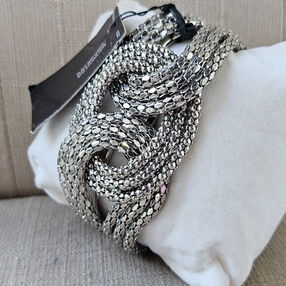 Stunning Clamp Women Bracelet Silver Tone Mesh Look Ladies Fashion Bracelet - Picture 10 of 16